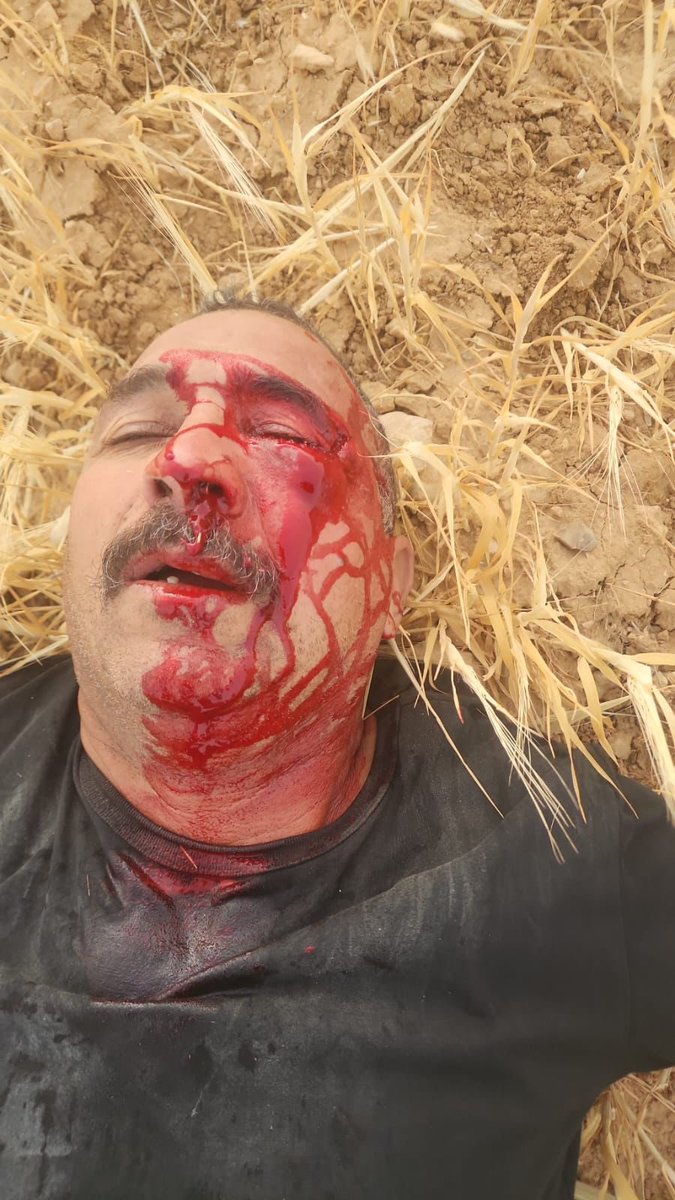 MohammadHureini's tweet image. After settlers attacked my village, At-Tuwani ,under Israeli military protection !
They moved to Khallet al-Dabaa,injuring Suliman Dababsa and arresting two others.
This is not random violence. It’s a systematic campaign to displace us and ethnically cleanse us from our land.