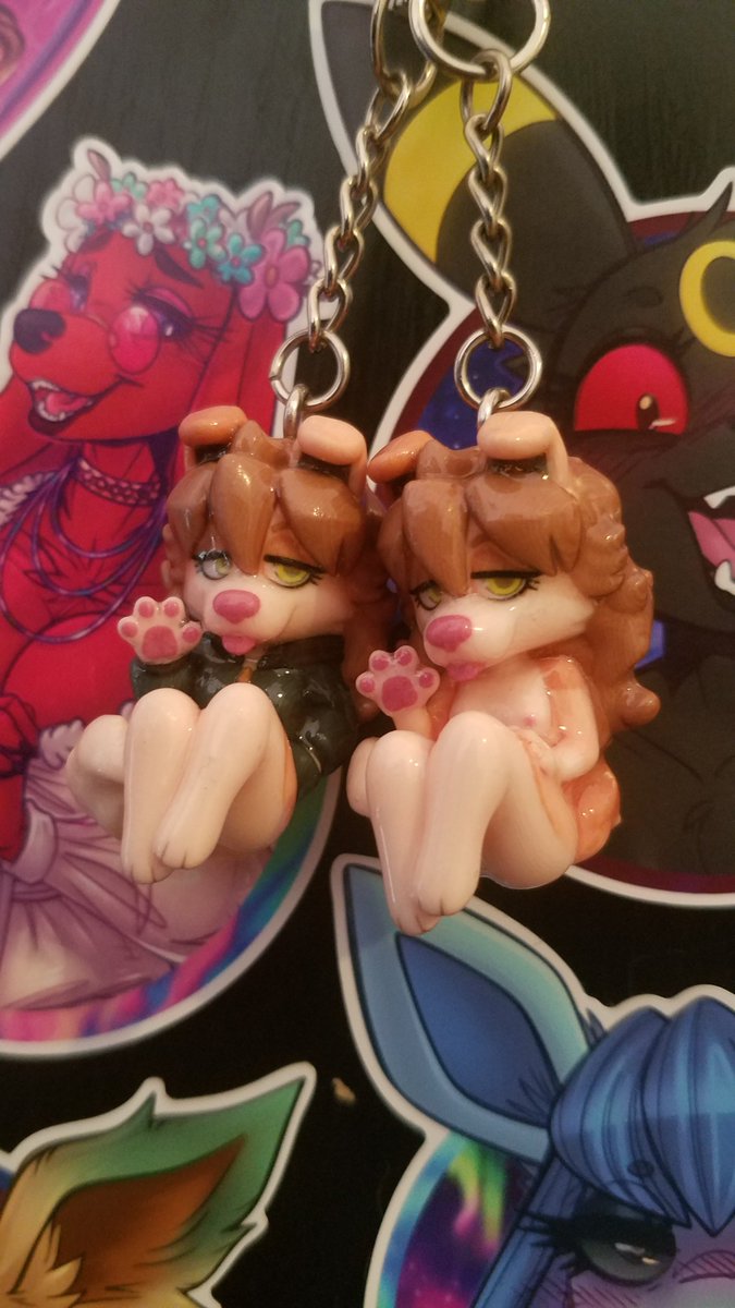 tDimWitDog's tweet photo. SOOOOON.
mini dimmi coming this friday... meow🐱 https://t.co/JBXyACwAQj