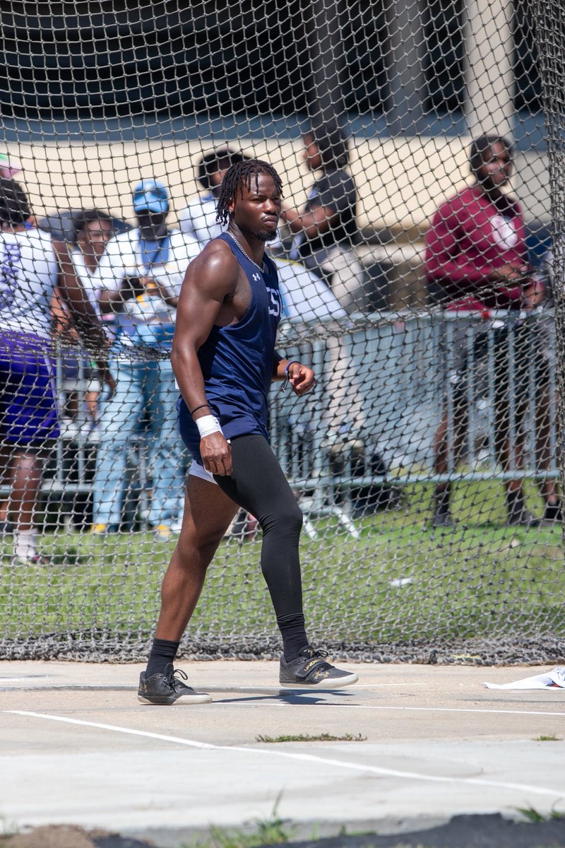 Them Georgia Boys Different😤

Elijah Blige and Robb Salhab take first and third in discus 🥇🥉

#TheeILove | #WeWorkHard