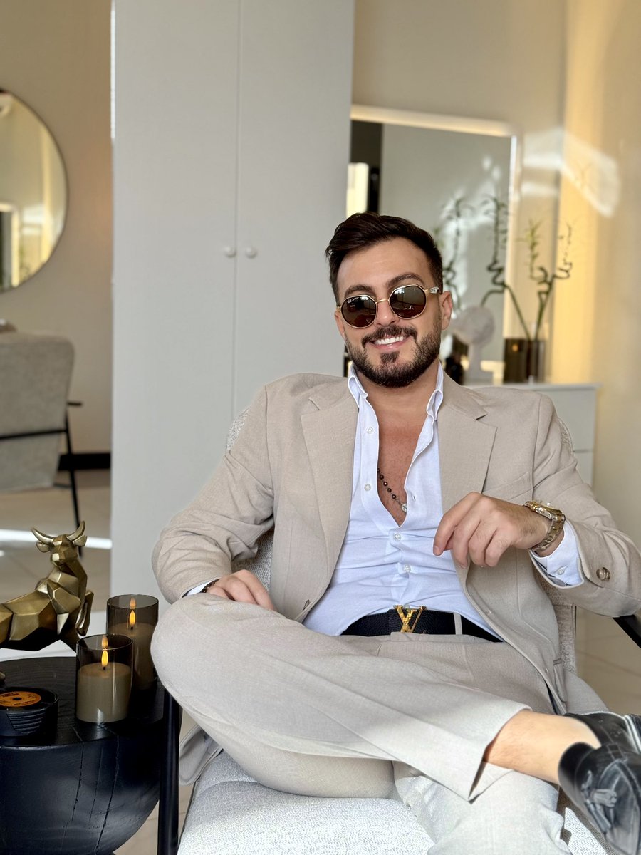 Level 35 unlocked! 🎂
Another year older, infinitely more grateful. 

#Jeddah 🇸🇦
#JasonPatrickOnTour ✈