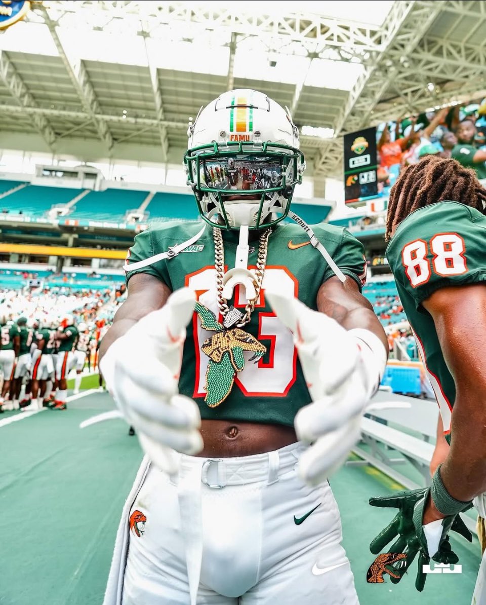 lamons_george's tweet image. blessed to receive an offer from Florida Agricultural & Mechanical University 🐍
#blessed🙏🏾 @CoachColzie @jglenn4242 @CoachJoshMack