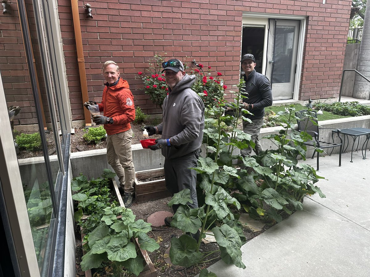 UtahGCSA's tweet image. Huge turnout today for our Service Project at Ronald McDonald House, thanks for the support from everyone involved! @gcsaa #utahgcsa