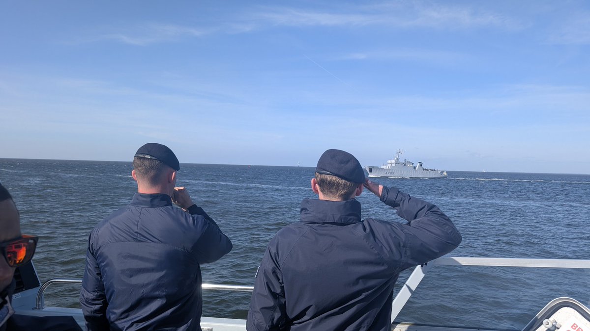 HMS Smiter (@hms_smiter) on Twitter photo Nice to "sea" a fellow NATO Ship at sea, (<a href="/MarineNationale/">Marine nationale</a>) on our transit to Cuxhaven! <a href="/RoyalNavy/">Royal Navy</a> #GlobalModernReady #CoastalForces #BALTOPS25 Nice to "sea" a fellow NATO Ship at sea, (<a href="/MarineNationale/">Marine nationale</a>) on our transit to Cuxhaven! <a href="/RoyalNavy/">Royal Navy</a> #GlobalModernReady #CoastalForces #BALTOPS25