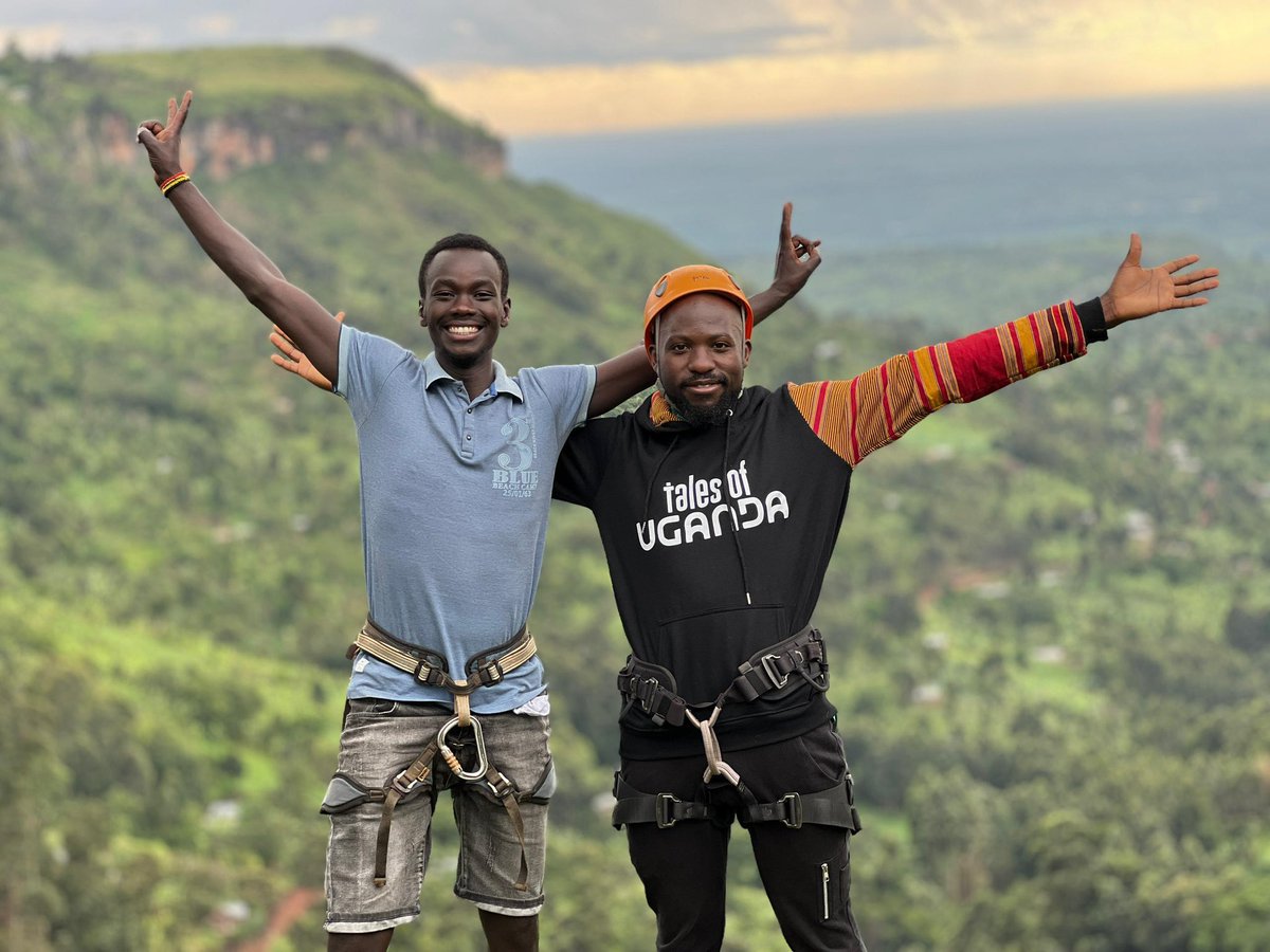 ZumaMukalazi's tweet photo. Day 12 
Ugandan circuit 

Passed by Sipi Falls and we conquered Abseiling by @mulimaadventure and the experience leaves you wishing to do it every day.

Thank You @JobSoyekwo for the professionalism and safety exhibited it’s such a wonderful adventure.

#TalesOfUganda https://t.co/evtfmxzTqh