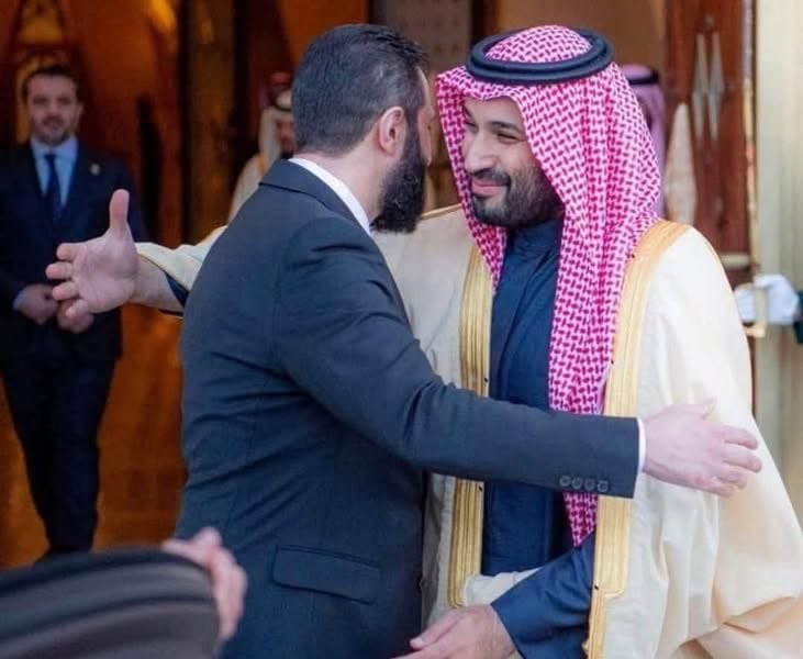 أبارك الشعب السوري برفع العقوبات الاقتصادية المفروضة عليه ، وأشيد المملكة العربية السعودية 🇸🇦 وقيادتها على وقوفها التاريخي مع الشعب السوري الشقيق .. ياله من وقوف أخوي صادق! 
#السعودية
