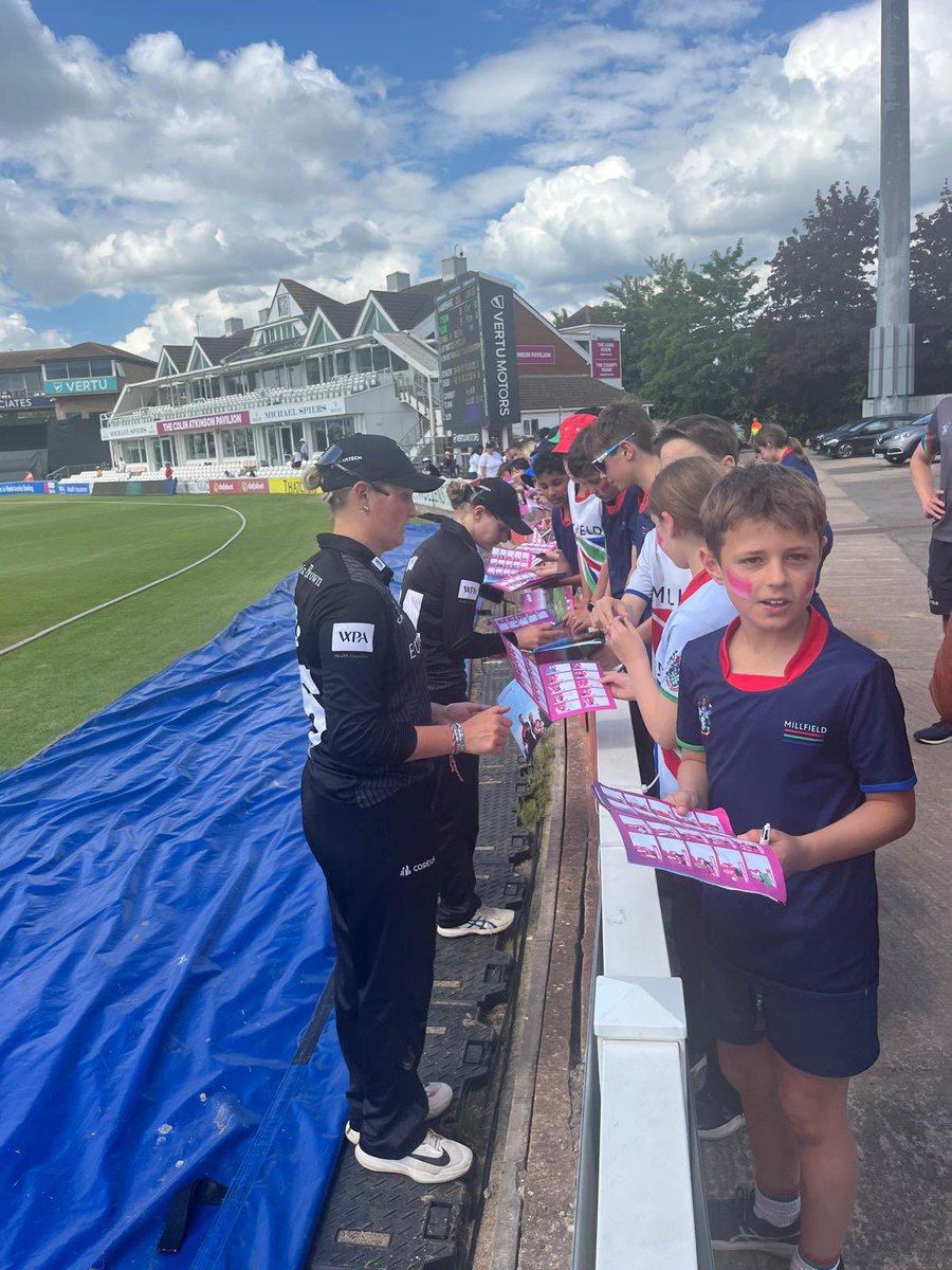 Mr Beal introduced the pupils to Jack Leach, England and Somerset player. Amazing opportunity to have some photos with really fantastic superstar cricketers.