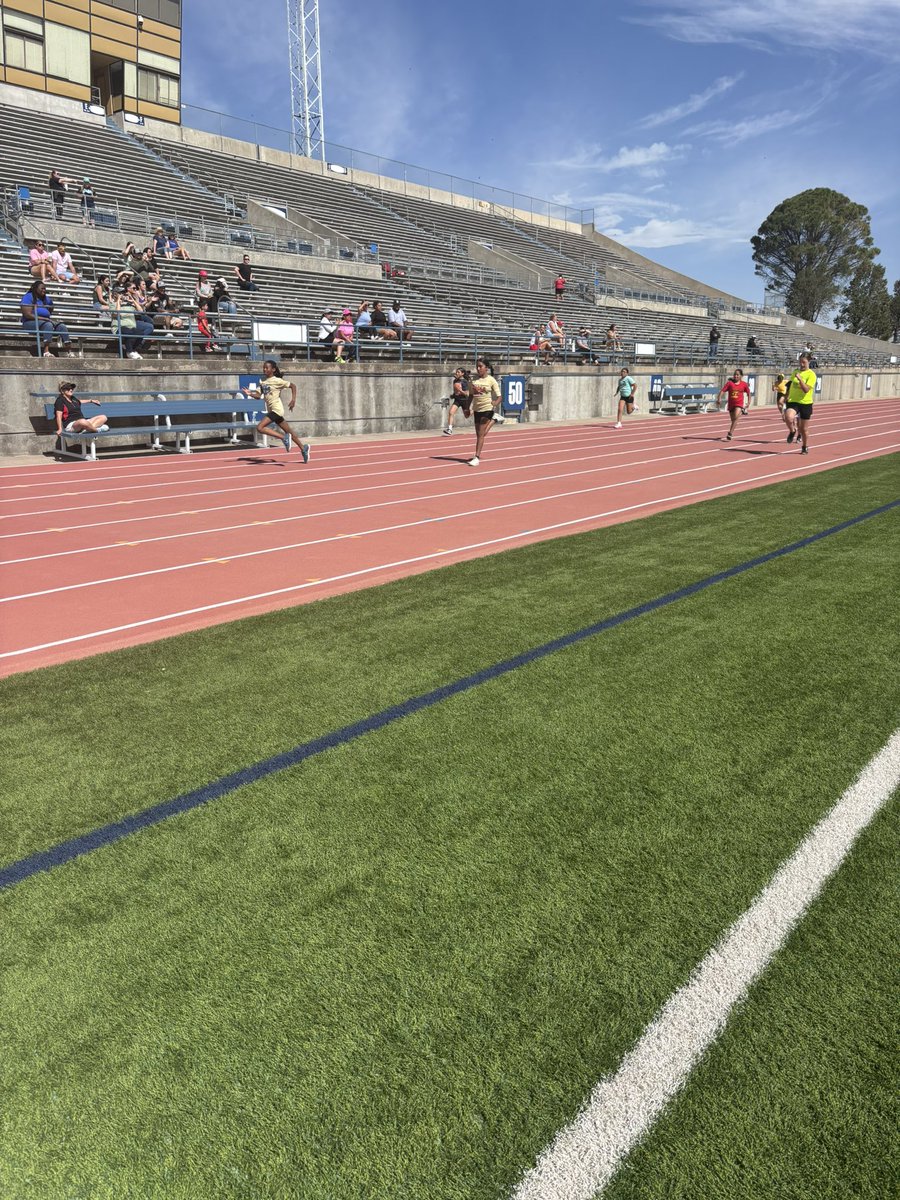 EctorCountyISDAthletics (@ecisdathletics) on Twitter photo 100m Dash Speed like lightning, quick with flash; These kiddos burned rubber in the 100m dash! <a href="/EctorCountyISD/">Ector County ISD</a> <a href="/KeeleySBoyer/">Keeley Boyer</a> 100m Dash Speed like lightning, quick with flash; These kiddos burned rubber in the 100m dash! <a href="/EctorCountyISD/">Ector County ISD</a> <a href="/KeeleySBoyer/">Keeley Boyer</a>