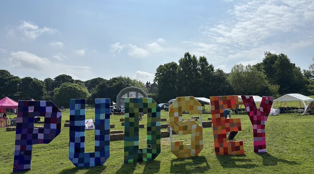 A day full off fun and laughter at the Pudsey Carnival this Saturday you just need a smile and a Gymmagic TShirt to be walk with us in the parade🧡🧡🧡