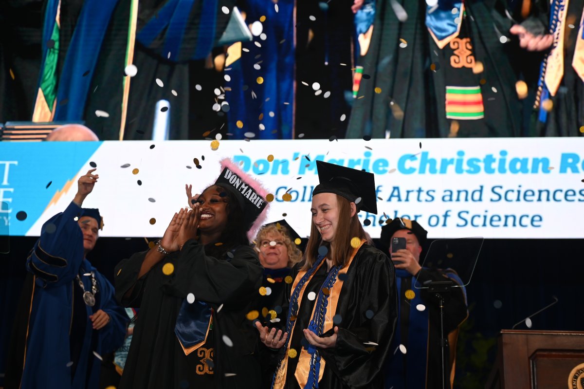 Kent State (@kentstate) on Twitter photo Don’Marie Reid joined the <a href="/KSUAlumni/">Kent State Alumni</a> family this weekend, along with two other I PROMISE grads. She was on a mission to prepare to become a pediatrician, inspire others, and make the <a href="/LJFamFoundation/">LeBron James Family Foundation</a> proud. Mission accomplished. 💙💛#FlashesForever kent.edu/today/news/ken… Don’Marie Reid joined the <a href="/KSUAlumni/">Kent State Alumni</a> family this weekend, along with two other I PROMISE grads. She was on a mission to prepare to become a pediatrician, inspire others, and make the <a href="/LJFamFoundation/">LeBron James Family Foundation</a> proud. Mission accomplished. 💙💛#FlashesForever kent.edu/today/news/ken…
