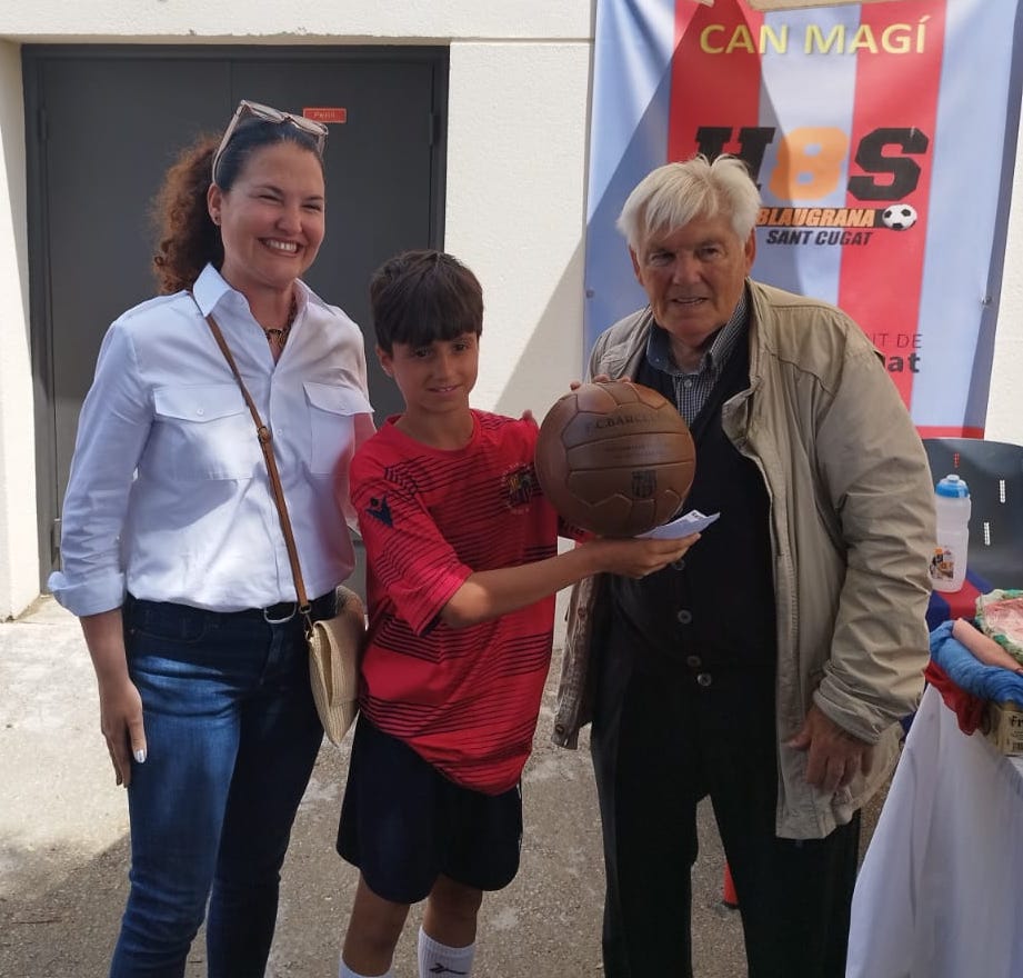 pbsantcugat's tweet photo. ⚽️👏 La Penya Blaugrana #SantCugat i l' @afavalles recapten 560 euros en el ‘Marca-li un Gol a l’#Alzheimer’!

🔗 https://t.co/wJgHOGMtb7 .

👏 Gràcies a tothom per participar-hi!

@josepmvalles @culturastc @FCF_CAT @tallermoragas @esther_alos @mgrau128 @cuenca_marc @pcuencap2 https://t.co/HQHqgHcYeG