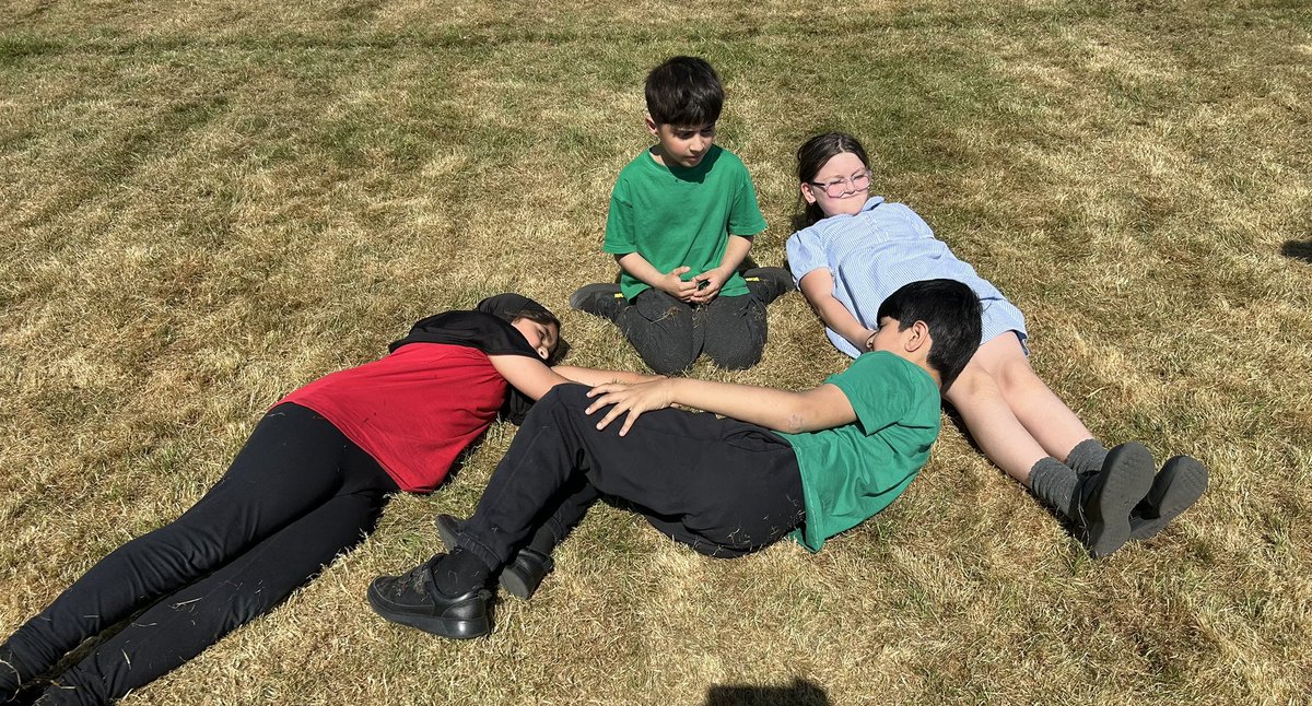 Mrs Ward 🌻 tweet media