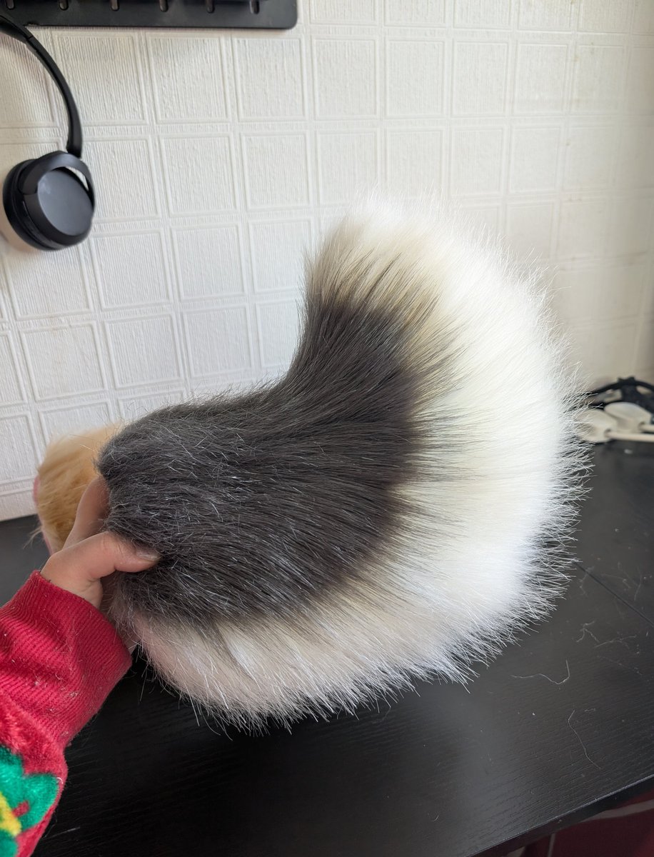 Some wips of the goat partial I'll have available in the cfz den! 
.
Made with an <a href="/EquinoxKitty/">Equinox | she/her |</a> base!