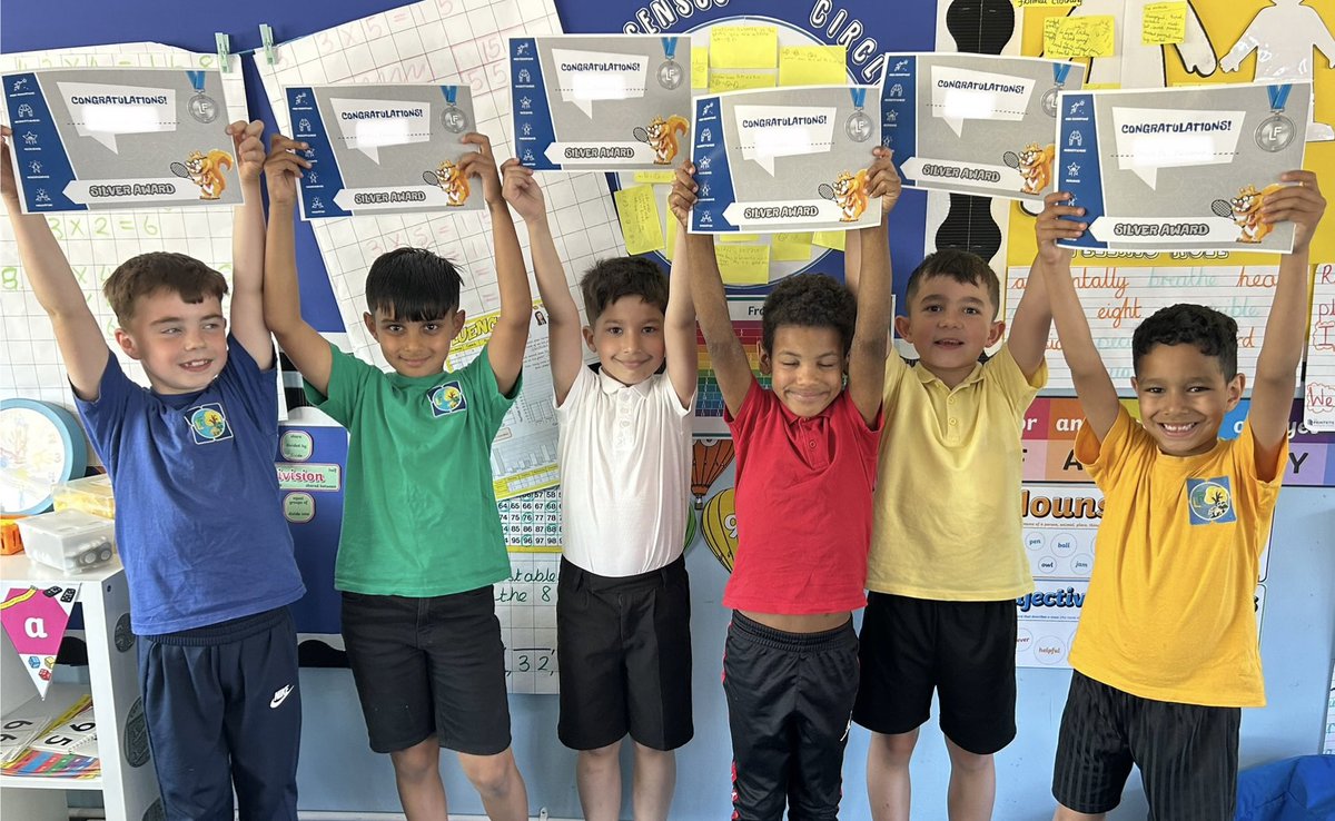 Mrs Ward 🌻 tweet media