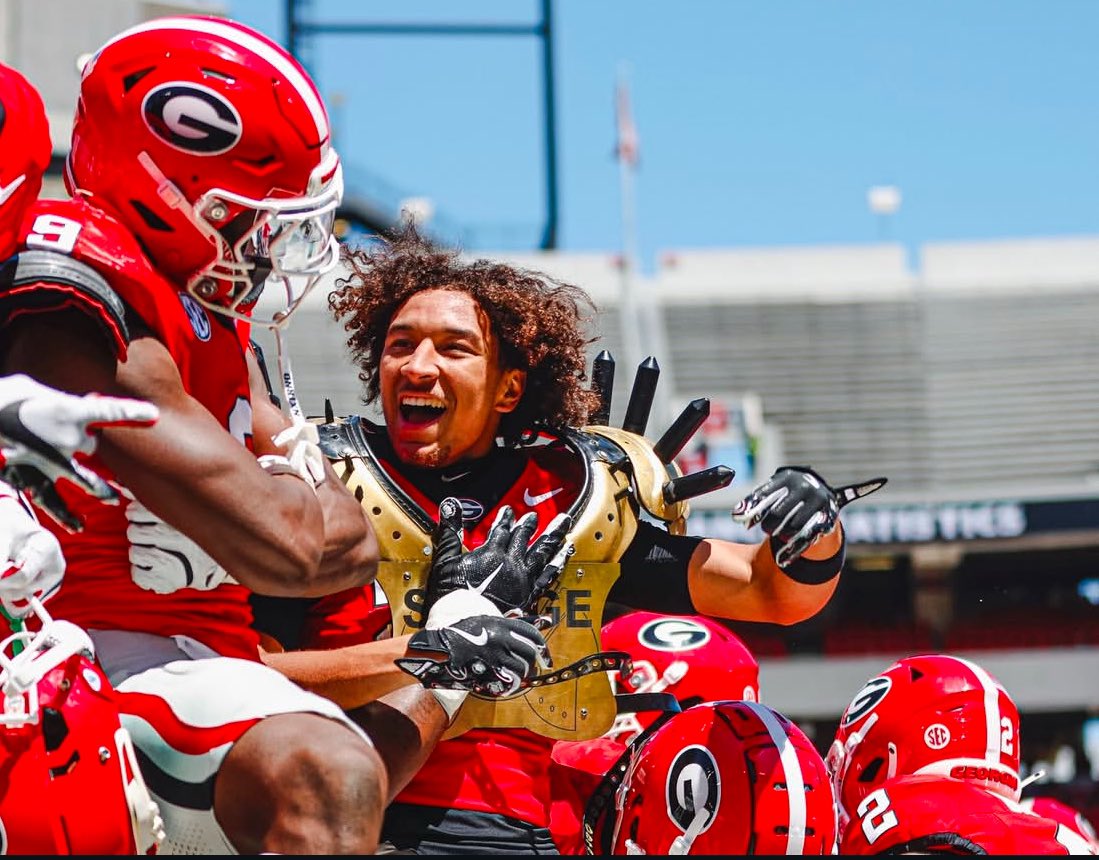 Javarris "Jay" Warner (@javarrisw112908) on Twitter photo Excited to be at the University of Georgia june 2nd! <a href="/DHill39/">Coach David HILL</a>
<a href="/_CoachMac_/">Connor McNamee</a> <a href="/TroupTigerFB/">Troup Tiger Football</a> <a href="/BenMoore247/">Ben Moore</a> <a href="/DAWGHZERECRUITS/">Dawg House Recruiting</a> <a href="/GeorgiaFootball/">Georgia Football</a> Excited to be at the University of Georgia june 2nd! <a href="/DHill39/">Coach David HILL</a>
<a href="/_CoachMac_/">Connor McNamee</a> <a href="/TroupTigerFB/">Troup Tiger Football</a> <a href="/BenMoore247/">Ben Moore</a> <a href="/DAWGHZERECRUITS/">Dawg House Recruiting</a> <a href="/GeorgiaFootball/">Georgia Football</a>