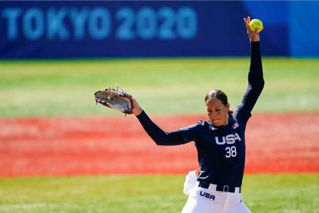 UTSA Athletics (@utsaathletics) on Twitter photo Congratulations to <a href="/UTSASoftball/">UTSA Softball</a> television color analyst <a href="/catosterman/">Cat Osterman OLY</a> on her selection to the <a href="/CollSportsComm/">College Sports Communicators</a> Academic All-America Hall of Fame!
#BirdsUp 🤙 #LetsGo210 Congratulations to <a href="/UTSASoftball/">UTSA Softball</a> television color analyst <a href="/catosterman/">Cat Osterman OLY</a> on her selection to the <a href="/CollSportsComm/">College Sports Communicators</a> Academic All-America Hall of Fame!
#BirdsUp 🤙 #LetsGo210