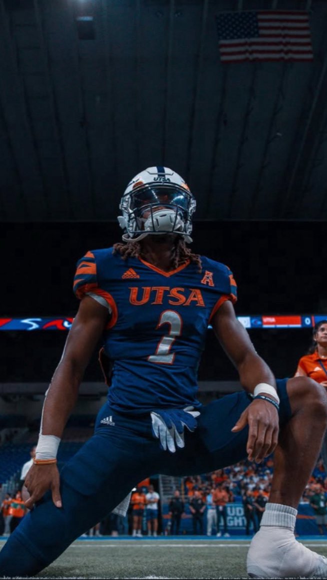 Damarion Mays (@champfa6ix) on Twitter photo AGTG . Blessed to receive an offer from The University of Texas at San Antonio. <a href="/CoachJP3/">Joe Price III</a> <a href="/drobalwayzopen/">David Robinson</a> <a href="/therealraygates/">Ray Gates</a> <a href="/UTSAFTBL/">UTSA Football 🏈</a>
<a href="/samspiegs/">Sam Spiegelman</a> <a href="/CoachGloria1/">Coach Gloria</a> <a href="/CoachKPark/">Kevin Park</a> <a href="/MikeRoach247/">Mike Roach</a> <a href="/Marchen44/">On Da Marc Sports🏈</a> <a href="/GPowersScout/">Greg Powers 🏟️</a> <a href="/dctf/">Dave Campbell's Texas Football — TexasFootball.com</a> <a href="/ChadSimmons_/">ChadSimmons</a> <a href="/Rivals/">Rivals</a> <a href="/TheUCReport/">Billy Tucker</a> <a href="/AWilliamsUSA/">Anthony Williams</a> AGTG . Blessed to receive an offer from The University of Texas at San Antonio. <a href="/CoachJP3/">Joe Price III</a> <a href="/drobalwayzopen/">David Robinson</a> <a href="/therealraygates/">Ray Gates</a> <a href="/UTSAFTBL/">UTSA Football 🏈</a>
<a href="/samspiegs/">Sam Spiegelman</a> <a href="/CoachGloria1/">Coach Gloria</a> <a href="/CoachKPark/">Kevin Park</a> <a href="/MikeRoach247/">Mike Roach</a> <a href="/Marchen44/">On Da Marc Sports🏈</a> <a href="/GPowersScout/">Greg Powers 🏟️</a> <a href="/dctf/">Dave Campbell's Texas Football — TexasFootball.com</a> <a href="/ChadSimmons_/">ChadSimmons</a> <a href="/Rivals/">Rivals</a> <a href="/TheUCReport/">Billy Tucker</a> <a href="/AWilliamsUSA/">Anthony Williams</a>