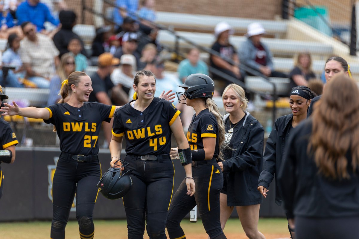 KSUOwlsSB's tweet photo. Lexie Shaver hits 💣. That's it. 

- Sparked the Owls' offense with a team-leading 25 runs scored
- Ripped 13 doubles and one triple
- Tied for the team lead with 4 home runs
- Drove in 26 RBIs, just two shy of the team lead
- Paced the Owls with 71 total bases
- Topped the stat sheet with a team-best 8 stolen bags

#OneHeart | #HootyHoo🦉