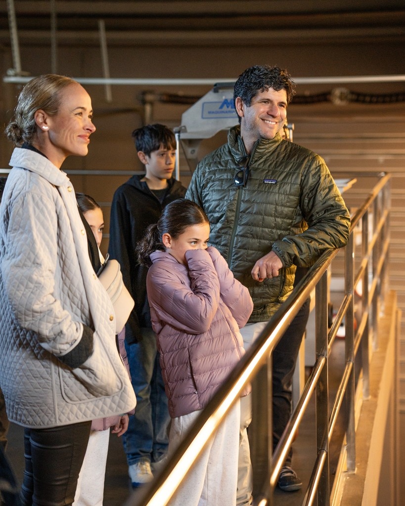 BodegasLozano's tweet photo. Te proponemos un planazo para este #SanIsidro 

Ven a conocer Bodegas Lozano Rioja. Una experiencia para toda la familia en la que mayores y pequeños disfrutan del #enoturismo 

🚗 A 4 mins. de #Laguardia y 35 mins. de #Logroño

#riojaalavesa #rioja #winetourism #turismoenfamilia https://t.co/gOWMMQIC6Y