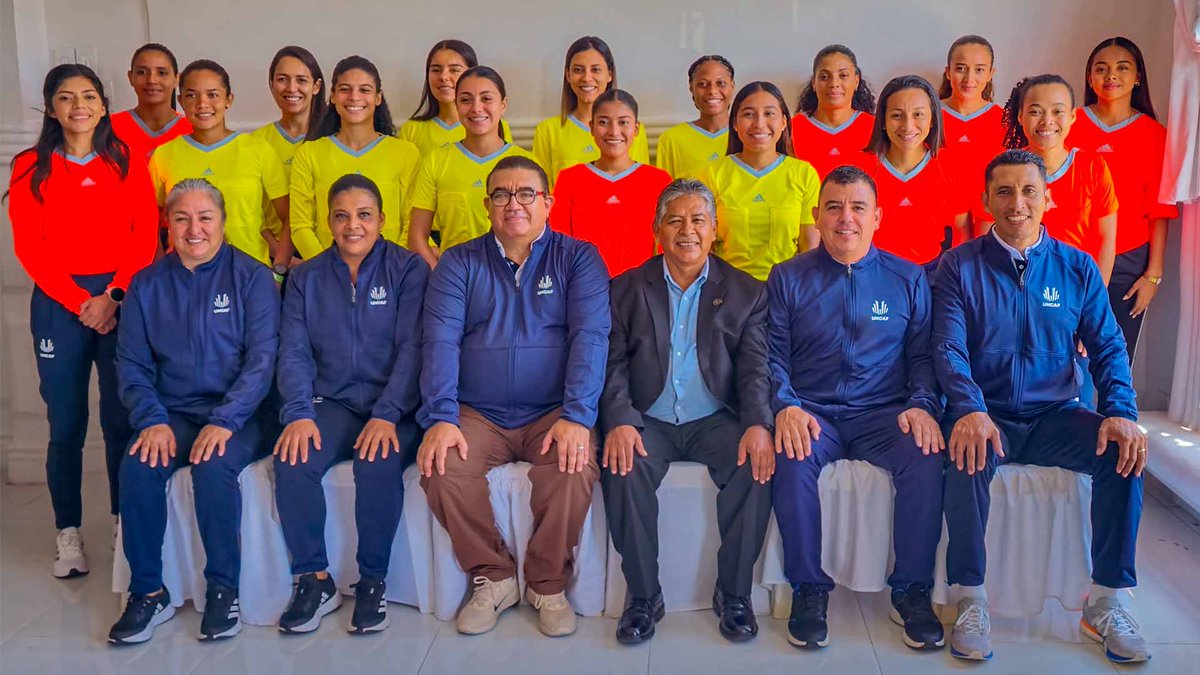 ⚽️| Curso UNCAF 2025 para Árbitras en Proyección inicia en El Salvador  

Lee la nota completa acá: 
is.gd/C8uDdH 

#ElSalvador