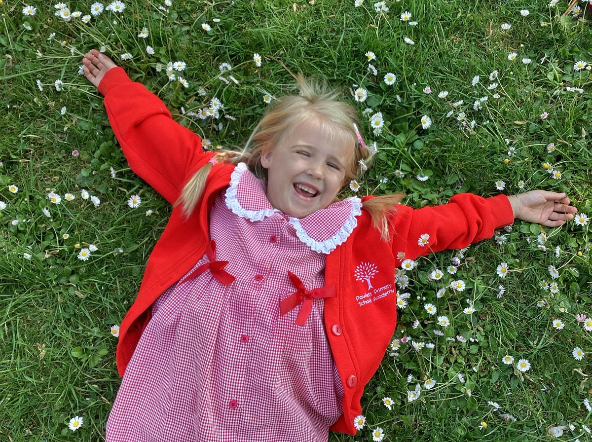 Kirsty Hartnup (@misssingleton8) on Twitter photo How fantastic is it to be able to play freely amongst the daisies!
Making core childhood memories, each and every day <a href="/Pawlettprimary/">Pawlett Primary School Academy</a>!
💚🌻💚 How fantastic is it to be able to play freely amongst the daisies!
Making core childhood memories, each and every day <a href="/Pawlettprimary/">Pawlett Primary School Academy</a>!
💚🌻💚
