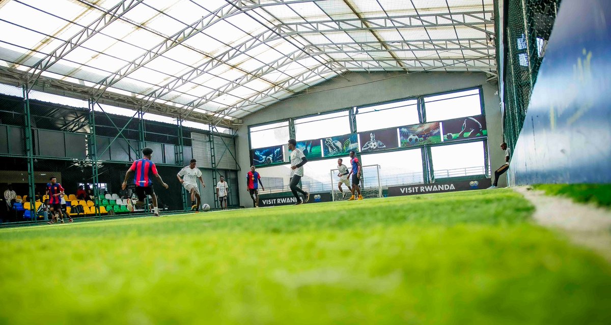 Umucuzistudio's tweet photo. #Kigaliuniverse 
Where Champions chill 
Get there and enjoy the beautiful pitch 

📸: @mugishadan171 

#football #aphoto_is_amemory https://t.co/wqm4e8VUeV