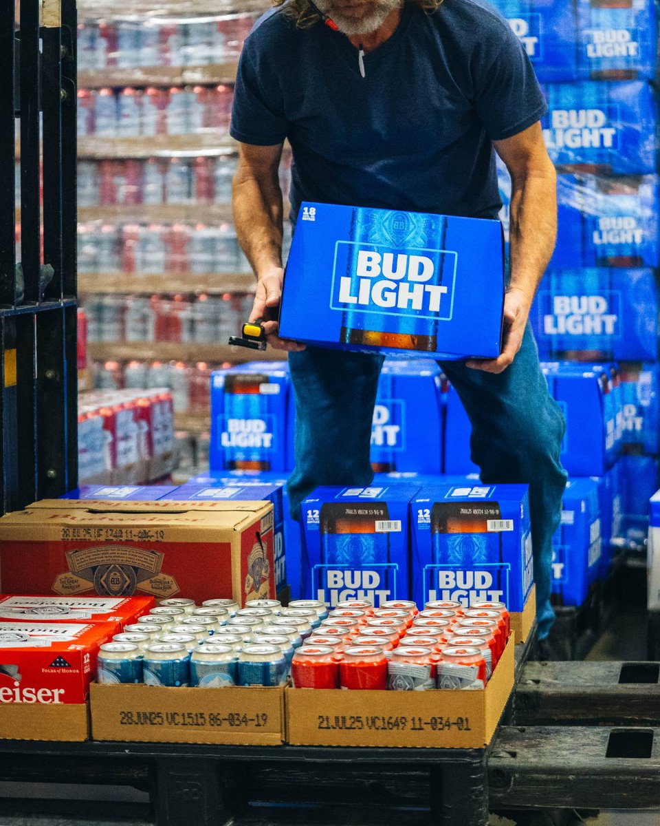 Loading up so you can stock up. 💪