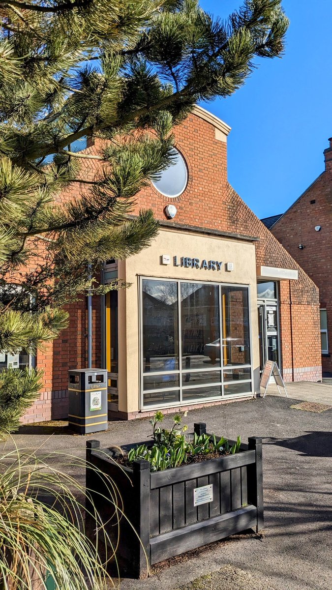 Just a friendly reminder that your local Rurals team will be hosting a Beat surgery next week on Tuesday 20th at the Balsall Common library from 11:00, we'll be there offering advice for all your police queries.

feel free to pop in and say hi👋