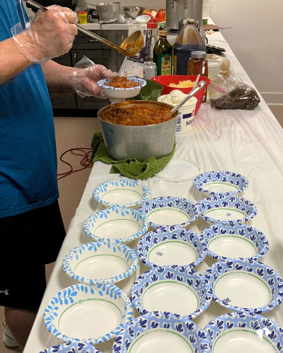 RivFreeLibrary's tweet image. Thank you to Chef Rob Scott for a delicious afternoon of teaching and tasting of BBQ Chicken Chili! 🍲

#RiverheadFreeLibrary #ChefRobScott #BBQChickenChili