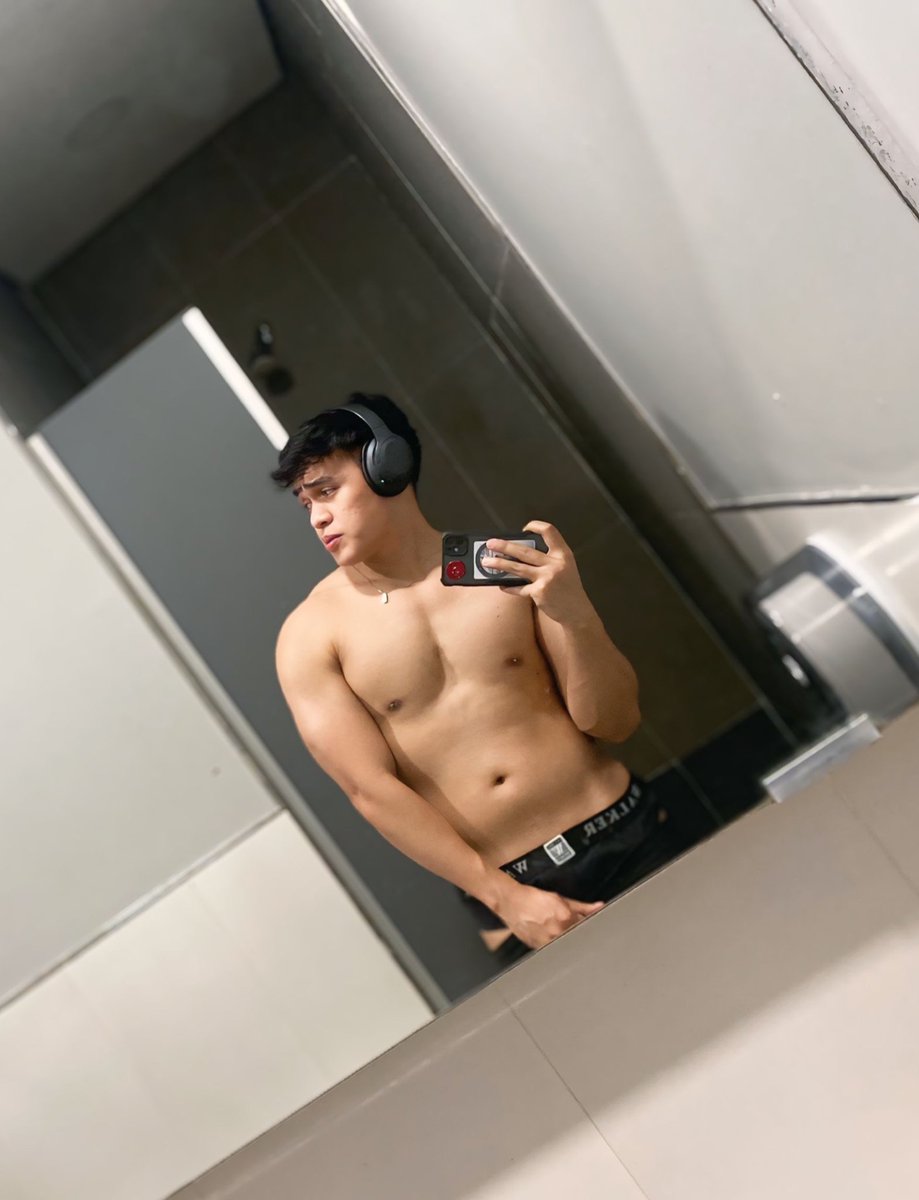 Small spoon 🤍🧢
