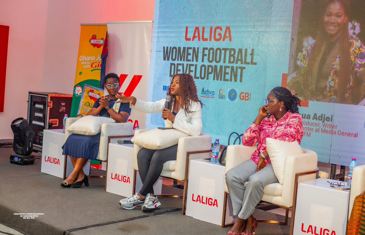 EmbEspGhana's tweet image. LaLiga Week-end was full of energy and memorable moments!
With @LaLiga and @IrevaSports, we hosted a Friday cocktail at the Ambassador’s Residence, a Women in Football talk at @upsaccra and a vibrant viewing party with live drumming by @fafaliorg.
Congrats @FCBarcelona!