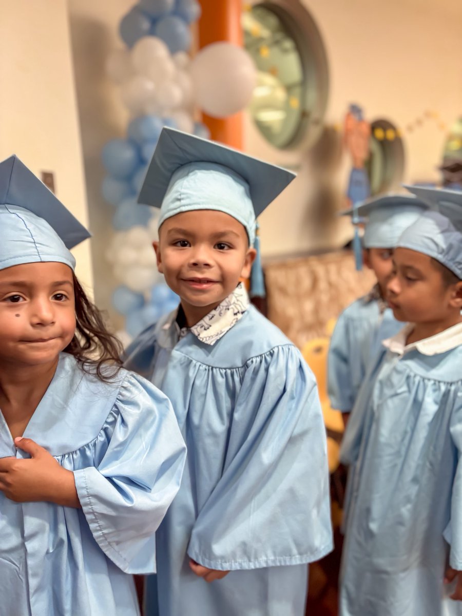 DPISD_ECC's tweet photo. 🩵✨Congratulations to our ECC graduates! We are so proud of you!✨🩵 https://t.co/kccedA9vK8