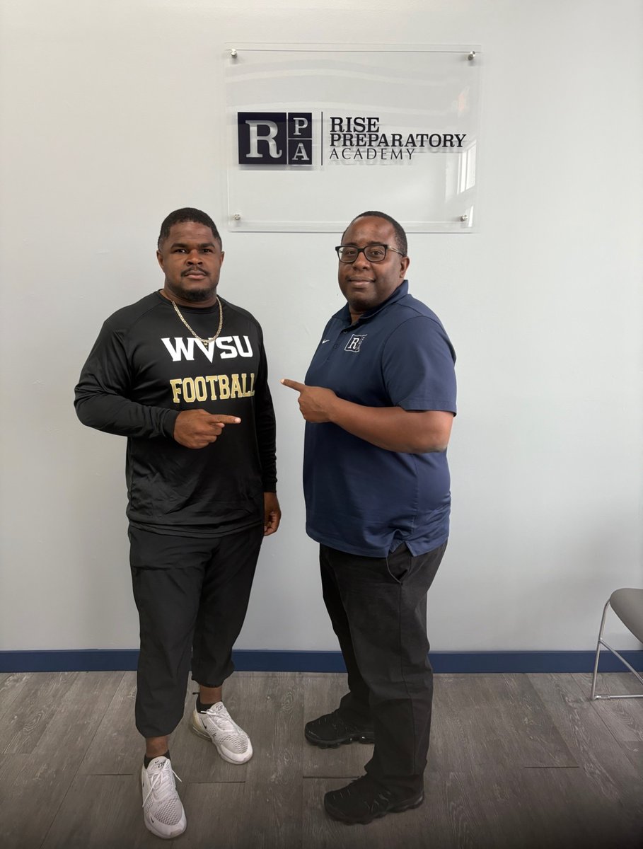 Rising Stars (@jerryrecruiting) on Twitter photo Thank you to West Virginia State University (Div. 2) Assist HC & Recruiting Coordinator <a href="/CoachJackson7/">Rashad D. Jackson</a> for visiting Rise Preparatory Academy and offering our students
1. Bernard Oliva
2. Jean Calixte
3. Zayvion Hayes
4. Cedric Mickens
5. Louisdens Paul Thank you to West Virginia State University (Div. 2) Assist HC & Recruiting Coordinator <a href="/CoachJackson7/">Rashad D. Jackson</a> for visiting Rise Preparatory Academy and offering our students
1. Bernard Oliva
2. Jean Calixte
3. Zayvion Hayes
4. Cedric Mickens
5. Louisdens Paul