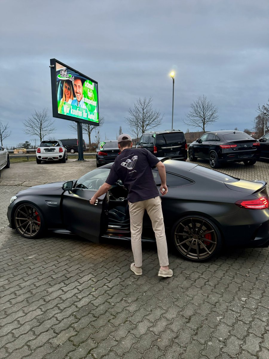 Niklas Wauch tweet media