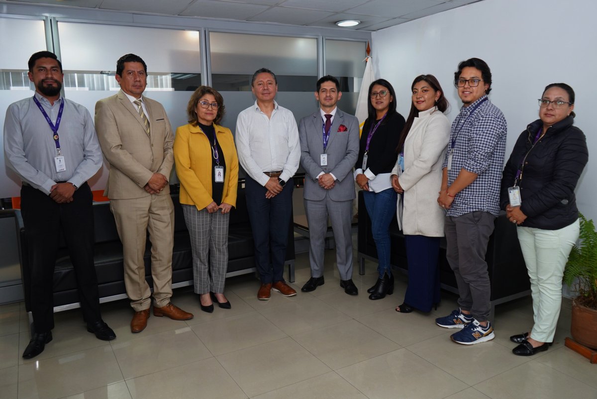 SaludPichincha's tweet photo. 🔬✨ Impulsamos la calidad en los servicios de salud

Trabajamos para concretar un convenio con el Servicio de Acreditación Ecuatoriano (SAE) que fortalecerá la calidad y permitirá:

✅ Capacitación continua al personal
✅ Transferencia de conocimientos técnicos
✅ Innovación en los servicios
✅ Resultados más confiables y seguros

📋 La acreditación bajo la norma internacional ISO 15189 asegura análisis clínicos más precisos, diagnóstico correcto y fortalece la confianza de pacientes y profesionales de salud.

👩‍⚕️👨‍⚕️ Un sistema de salud más competitivo comienza con servicios de calidad.