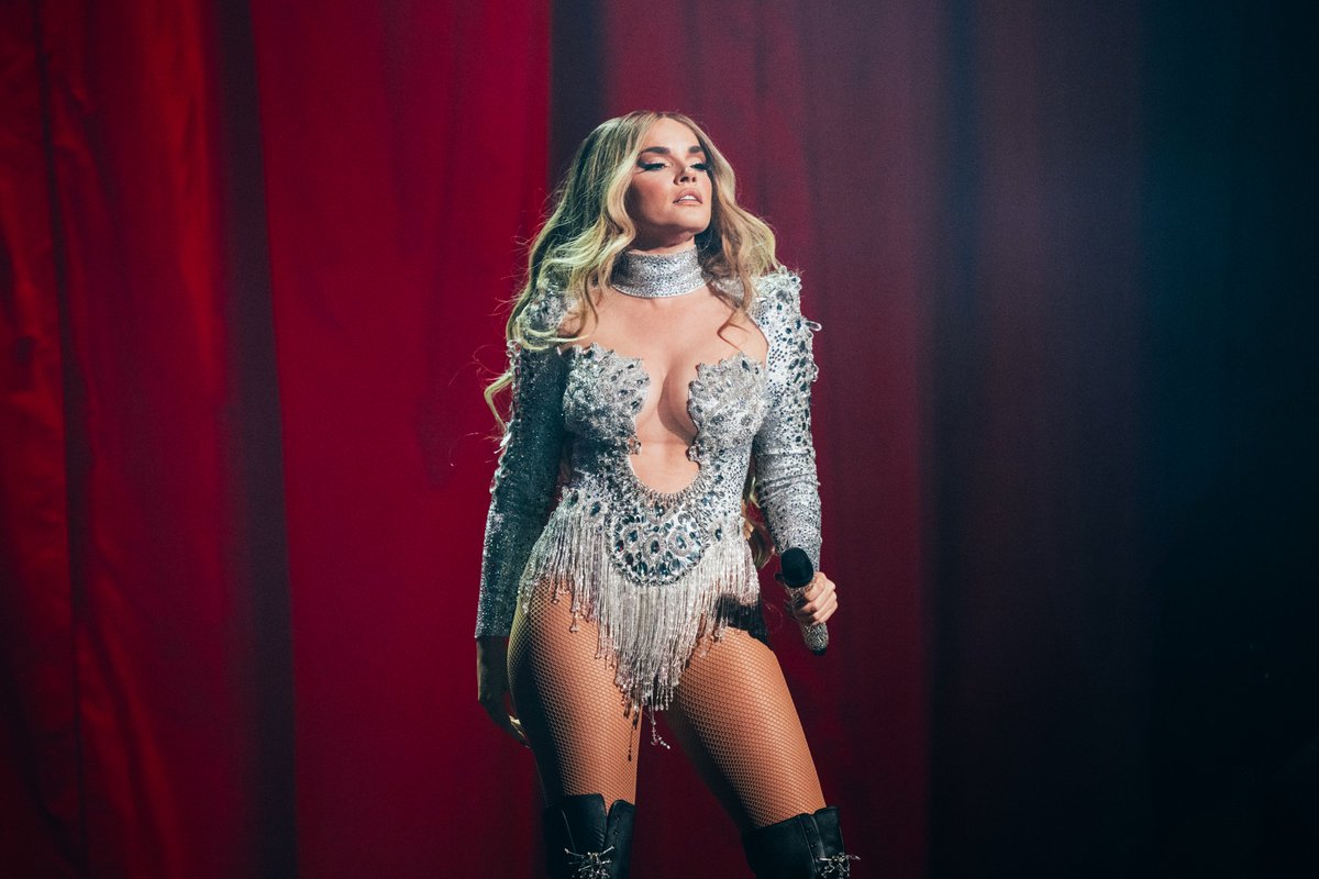 carlos_pecha's tweet photo. ESPAÑA🇪🇸 - ¡PODEROSA! Cómo se ha crecido Melody sabiendo que este pase lo iba a ver toda a Europa. ¡Muy bien! ¡Bravo! 👏 #Eurovision 

📸UER https://t.co/qXKT7fkq4O
