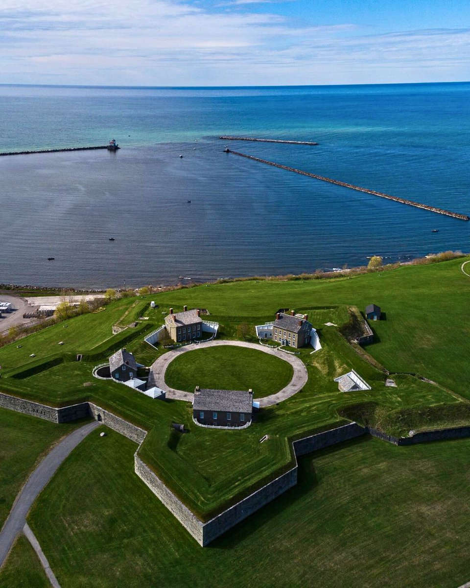 Path Through History Weekend is June 14-15! From military forts to cultural landmarks, explore NY’s vibrant past on a getaway this Father's Day: bit.ly/4jNzpTz

📸: @eldonlindsay / 📍 Fort Ontario