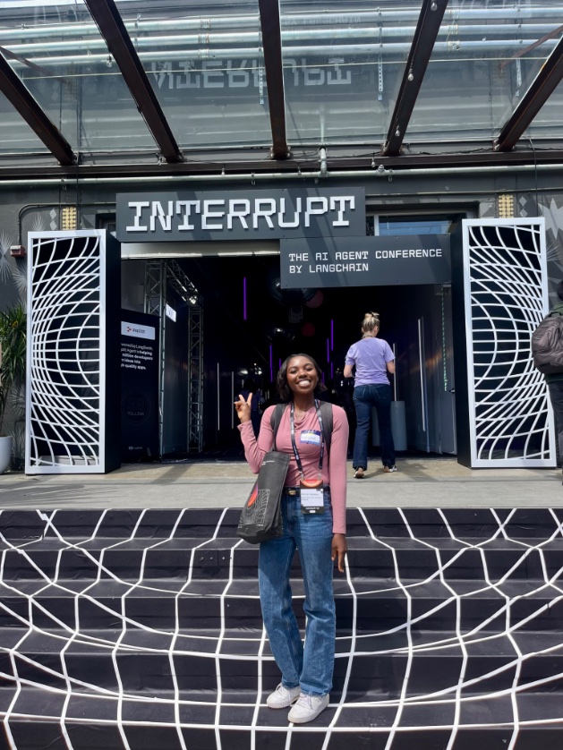 Made it for Day 1 of <a href="/LangChainAI/">LangChain</a> Interrupt 🥳 So excited to be here!!! 

Today is mainly about learning how to build ambient agents 👩🏾‍💻