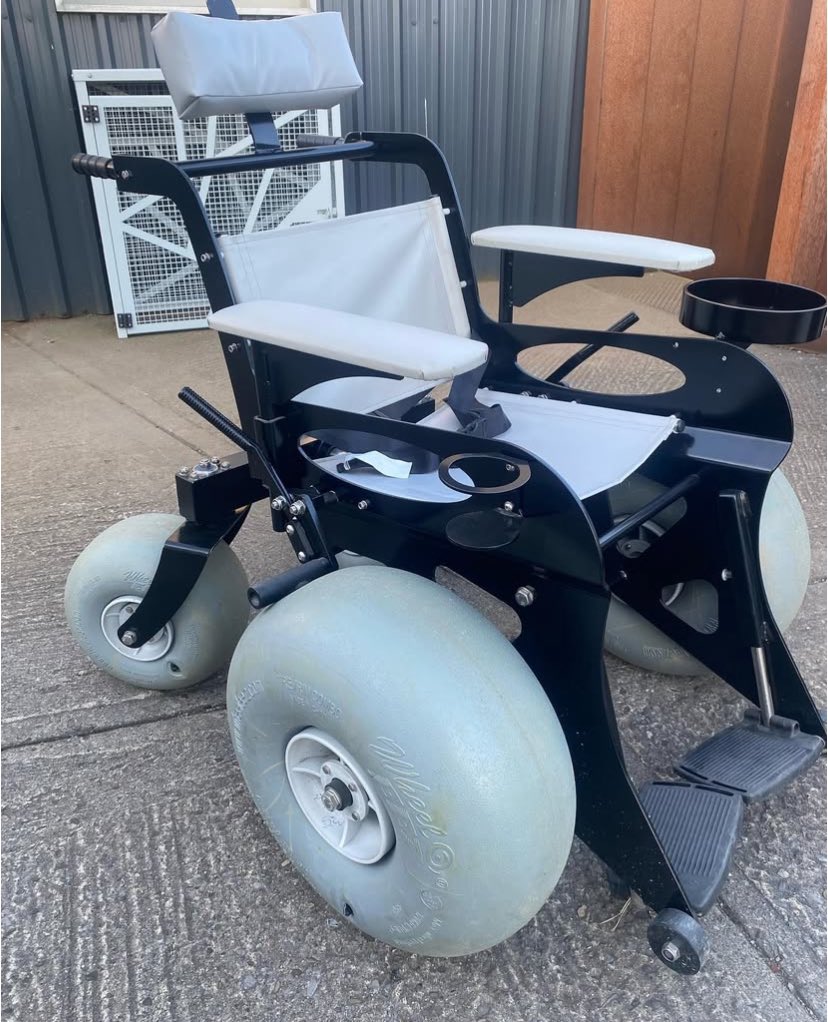 Access to the beach should be all inclusive for sure and with this Irish made beach chair along with many others it is now. #rollingwaves <a href="/opwireland/">Office of Public Works</a> <a href="/IrishWheelchair/">IWA</a> #BeachLife Checkout Beechcog