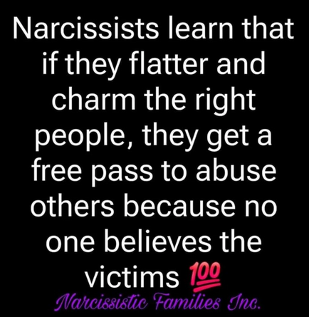 NarcissistBox's tweet image. #flatter #charm #trick #victimes #Exploit