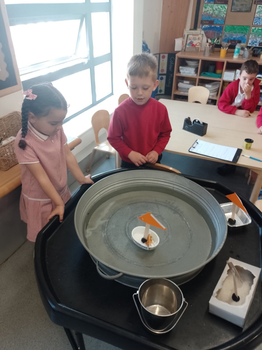 Maybury_F2's tweet photo. This week in our Science investigation we explored materials. We made 3 boats from different materials and discussed which was best to keep the toy goat dry and why. We took turns in groups to share our conclusions. ⛵ 💬@HumberEdTrust @Maybury_School https://t.co/OoysE8FILI