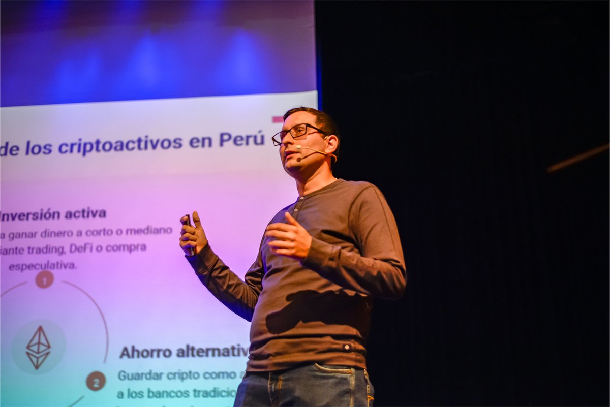 🎤¡Los guardianes del conocimiento en la Yunza Onchain!

Así se vivió el paso de grandes speakers, compartiendo ideas que sacuden ramas: desde la descentralización hasta el futuro del internet. 🌐🧠