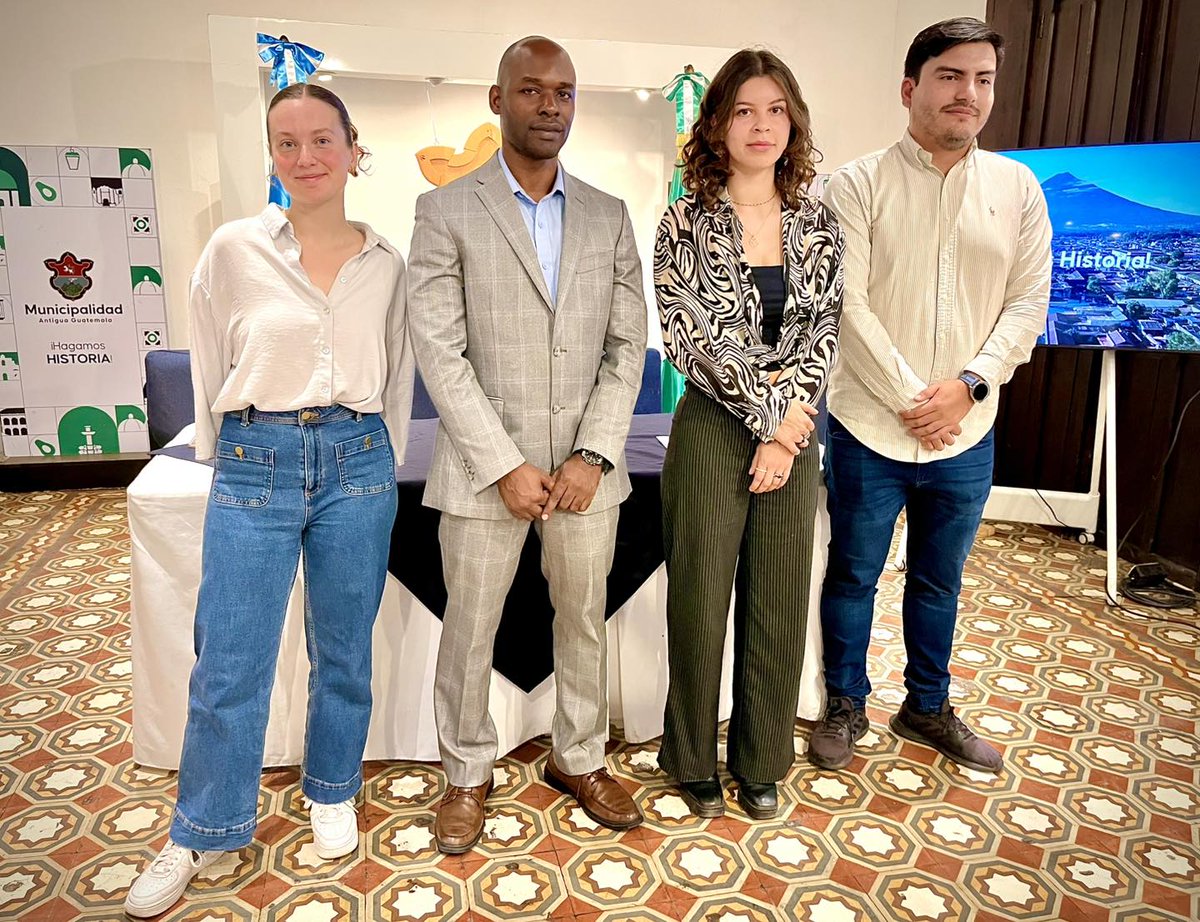 Más de 60 artistas y escenarios emblemáticos en la Fiesta de la Música a realizarse en Antigua Guatemala. 
goo.su/JOXpVWG