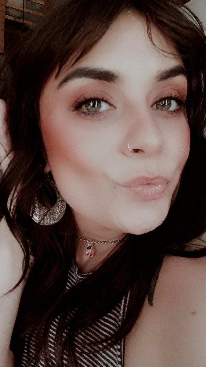 kendraaadarling's tweet photo. Focused on creating more, g.r.a.c.e. &amp; s.p.a.c.e. in my little corner of the world https://t.co/HyzugqDKtN