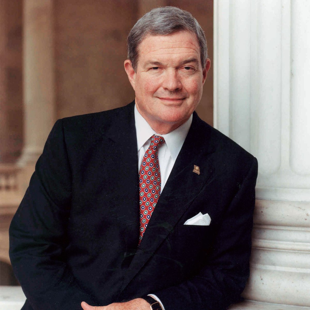 It is with deep respect and gratitude that we acknowledge the passing of former U.S. Senator Christopher "Kit" Bond. Senator Bond was a dedicated supporter of University Health, and a tireless advocate for the health and well-being of all Missourians.