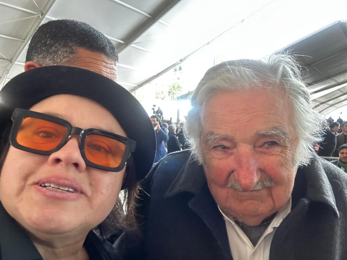 Hasta siempre querido compañero, tu legado es ejemplo y consecuencia de tu gran humanidad. Que descanses en paz.