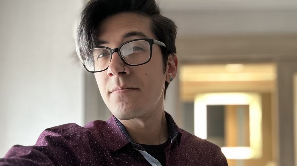 School of Human Evolution and Social Change (@asubeinghuman) on Twitter photo Samuel Rosales, a <a href="/Starbucks/">Starbucks</a> partner, used the Starbucks College Achievement Plan to earn his bachelorās & masterās in global health through ASUās 4+1 program.š
āI was taking ASB 100: Intro to Global Health and just remember being completely mind-blown." news.asu.edu/20250429-sun-d⦠Samuel Rosales, a <a href="/Starbucks/">Starbucks</a> partner, used the Starbucks College Achievement Plan to earn his bachelorās & masterās in global health through ASUās 4+1 program.š
āI was taking ASB 100: Intro to Global Health and just remember being completely mind-blown." news.asu.edu/20250429-sun-dā¦