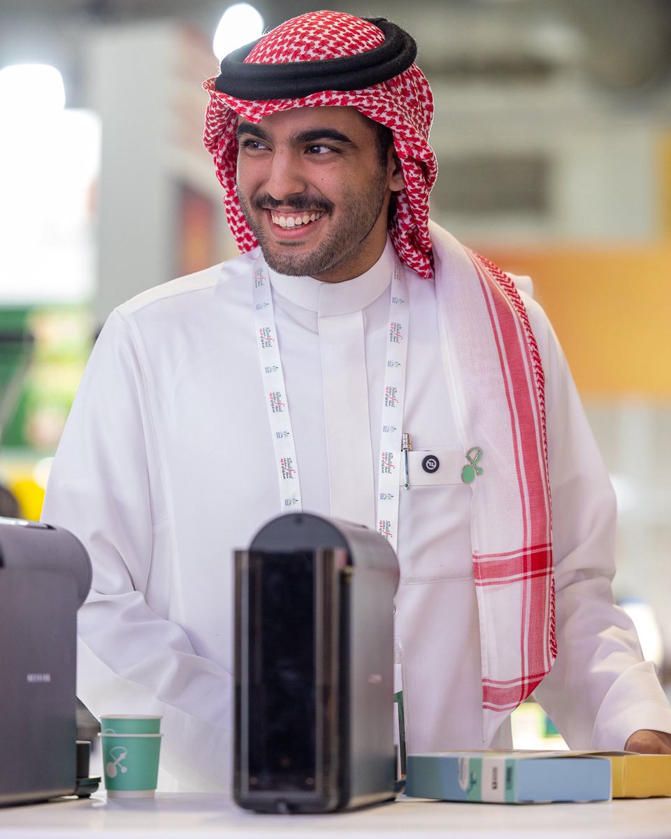 سعدنا بلقائكم واستعراض أحدث منتجاتنا لكم  😍❤️

نلتقيكم غدًا في اليوم الأخير لمعرض سعودي فود ✨🤍

📍واجهة الرياض للمعارض والمؤتمرات
✅صالة رقم 4، جناح رقم 18
📆  12-14 مايو 2025

#سلالات_نشارككم_جودة_الحياة 
#SFS2025 #TheSaudiFoodShow