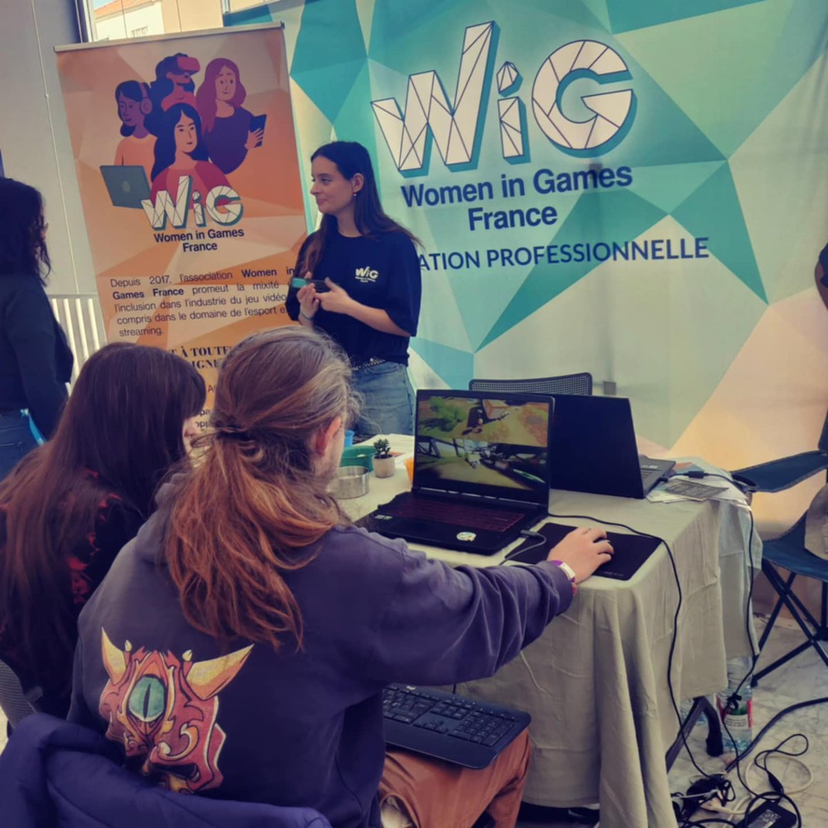 _ProjectSolar_'s tweet image. We had an amazing time showing Project Solar at #IndieGameLyon last Saturday! 
Huge thanks to @wig_fr  for hosting us and to @IndieGameLyon  for a great event!
Big love to everyone who playtested in Lyon, Gothenburg, and online — your feedback means the world! 
#IndieDev #WIG