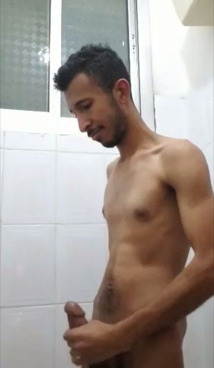 من الذي شندي لي اخته اعربه وندي له اختي منال يعربها الجاد خاص