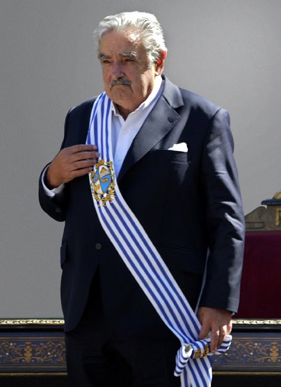 Durante el gobierno de Mujica (2010–2015), Uruguay avanzó en derechos y políticas públicas: matrimonio igualitario, legalización del cannabis, aborto legal, Plan Juntos, Ceibal ampliado y más.